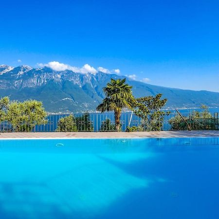Casa Elka Residence Lake View And Pool By Garda Domus Mea Pieve  外观 照片